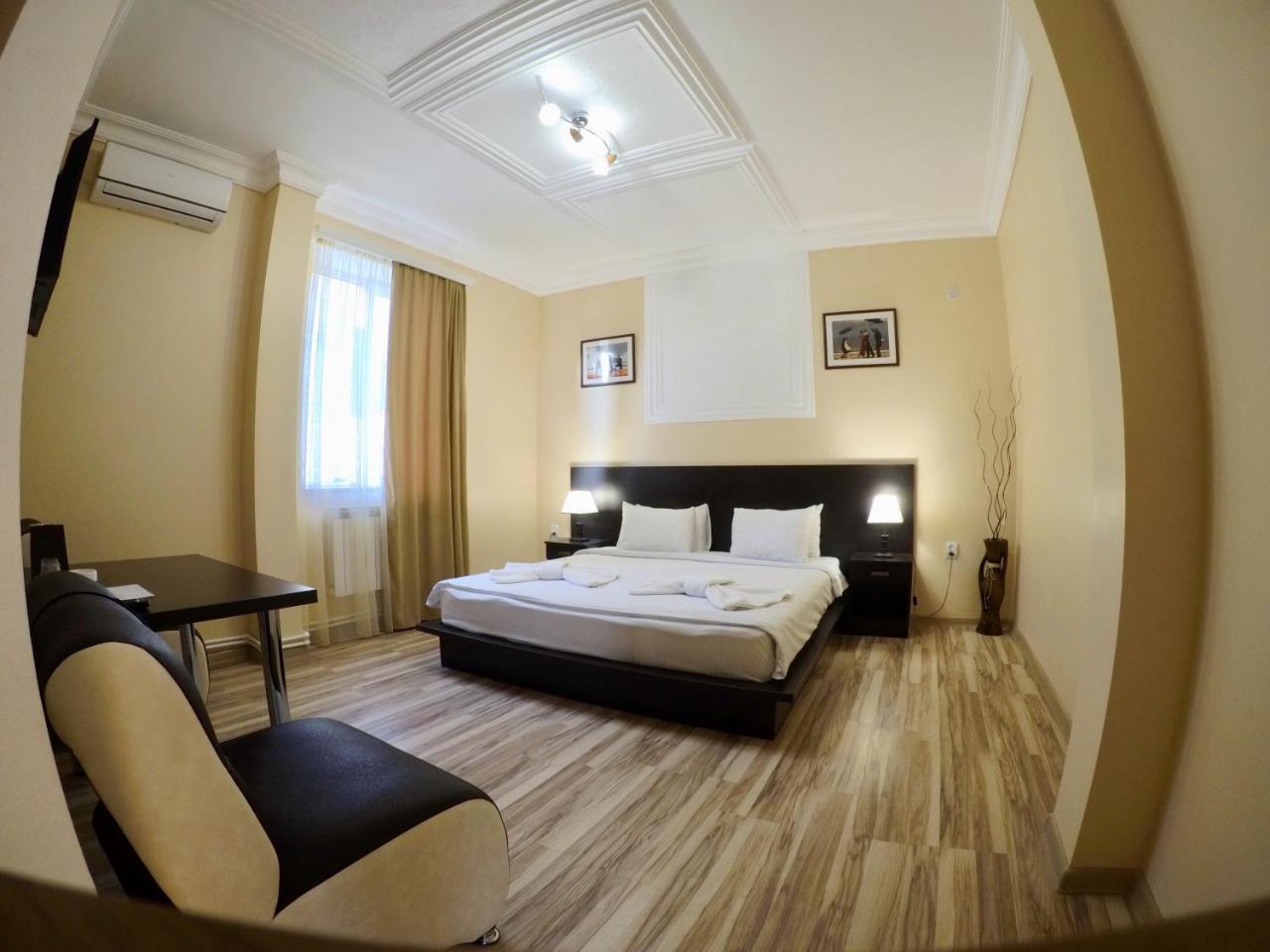 Vayk Hotel Exteriér fotografie