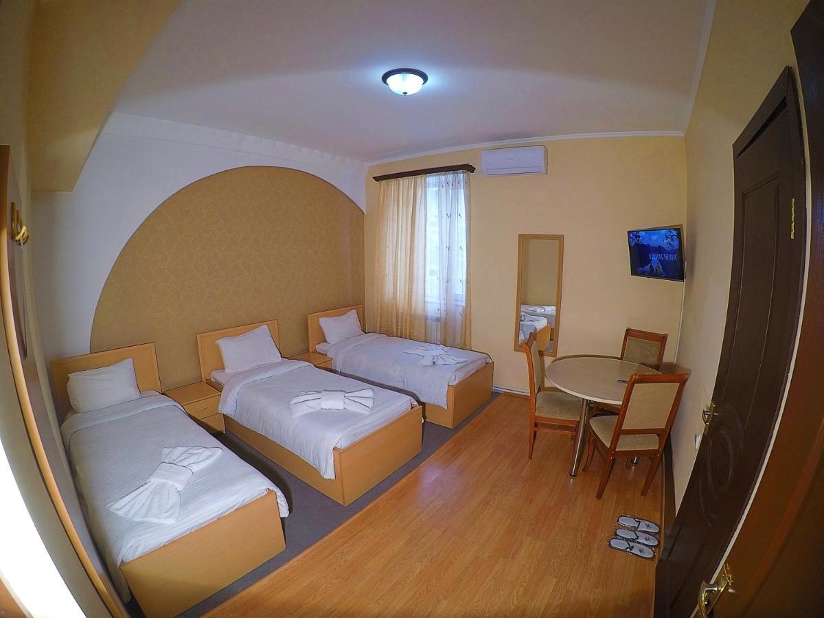Vayk Hotel Exteriér fotografie